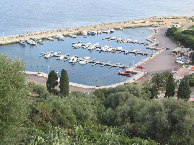 Location de bateaux, canoës, kayaks et planches à voile à Cargèse Corse