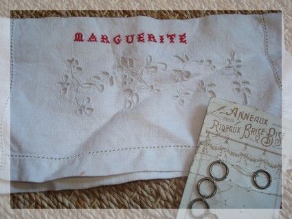La boite à couture de marguerite le bazar de sophie/picoteuse Inspiration rideaux Couture