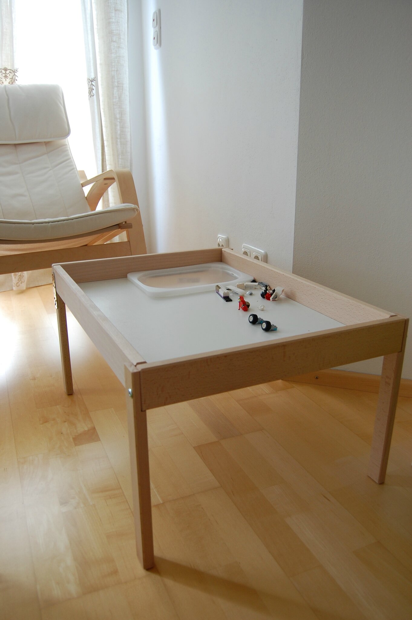 Ou comment la vieille table à langer devint une super table pour ...