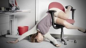 Les-combats-hilarants-des-femmes-contre-la-cellulite