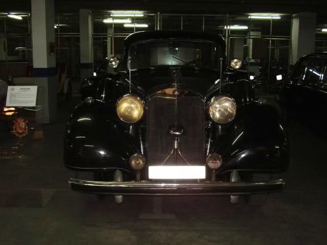 Mercedes 770 w150 survivantes (XI) : Pullman Limousine du Général Franco 110242236