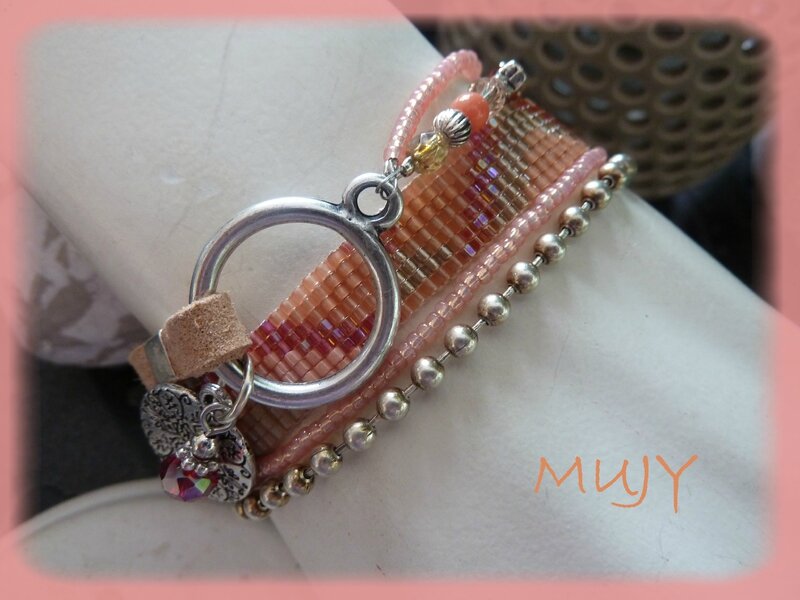 bracelet perles tissées saumon