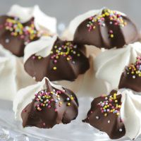 meringues-au-chocolat_974293-2-fre-FR_meringues-au-chocolat