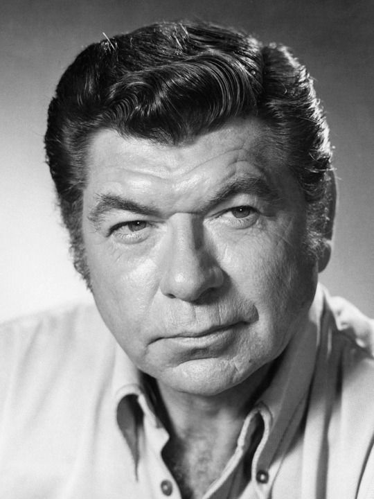 Claude Akins Net Worth