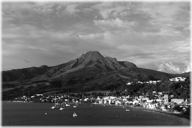 1902-eruption meurtriere de la montagne Pelee