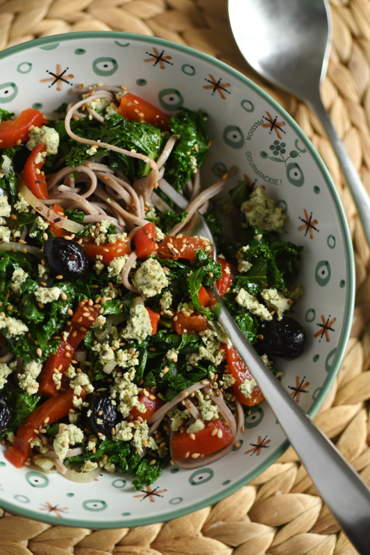 Nouilles soba, chou kale, poivron & tofu lactofermenté_2