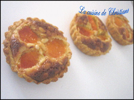 Tartelettes_abricot_pignons