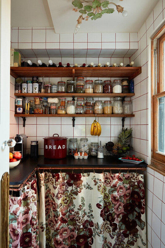 aaThe+Eclectic+Colorful+London+Home+of+Designer+Matilda+Goad+-+The+Nordroom