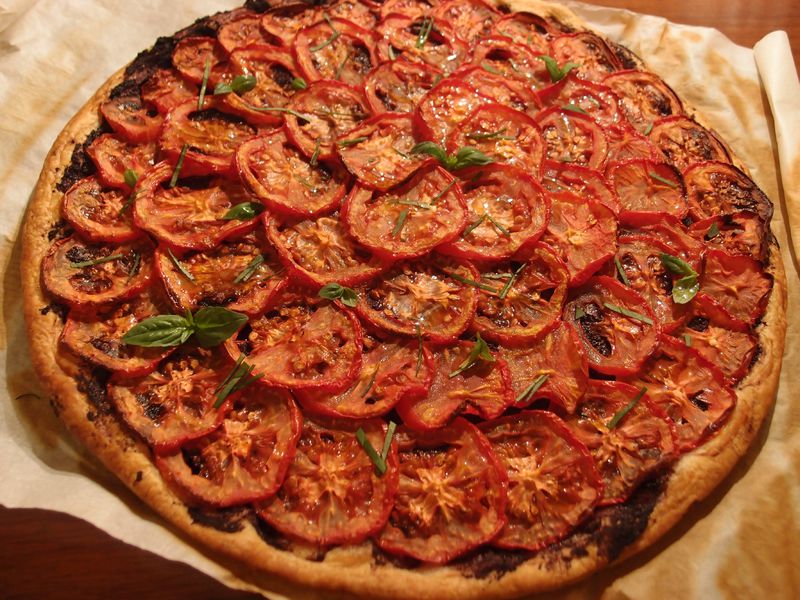 TARTE FINE A LA TAPENADE & AUX TOMATES YZA Foodista