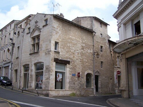 Angle de la rue du Faisan Photo de Ville de Niort (79) Archéologie