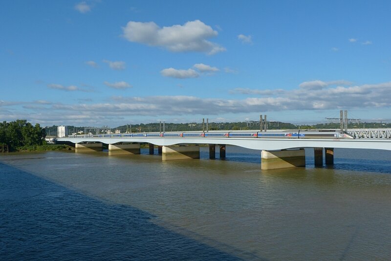 280616_TGVAbordeaux-pont2