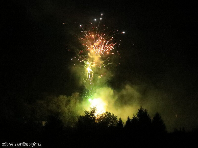 Photos JMP©Koufra 12 - Cornus - Feu d'artifice - 15082019 - 0092