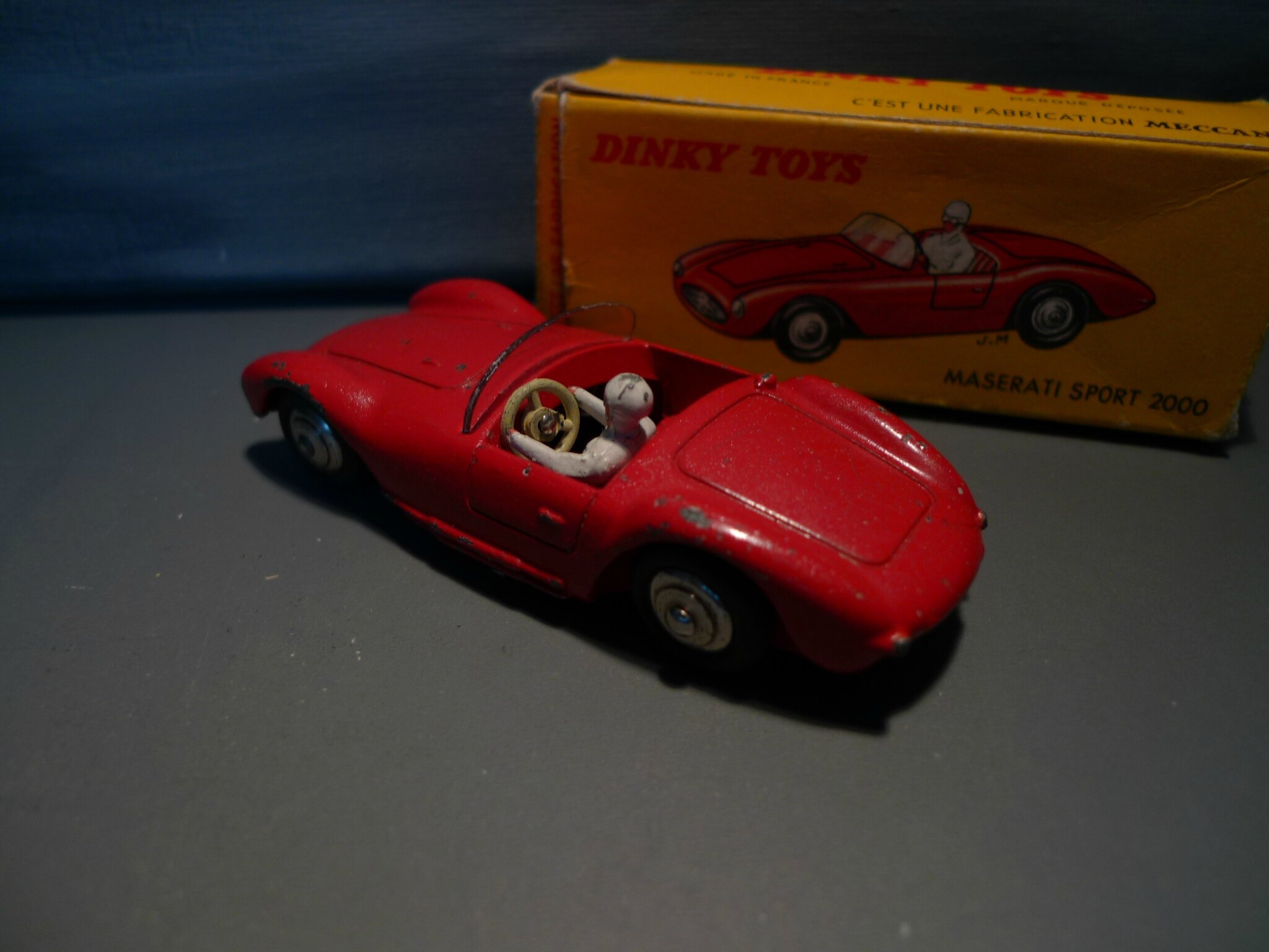 80 ans de Dinky Toys. Souvenirs d'en France