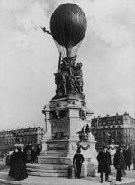 Bartholdi, monument des aéronautes 