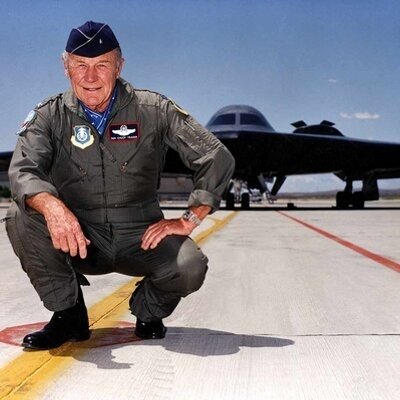 yeager-b2-not_2009_air_show_400x400