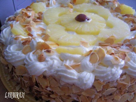 Gateau D Anniversaire A L Ananas Toute La Cuisine Que J Aime