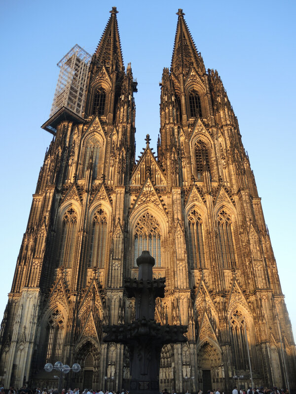 Cologne, cathédrale, façade (Allemagne)