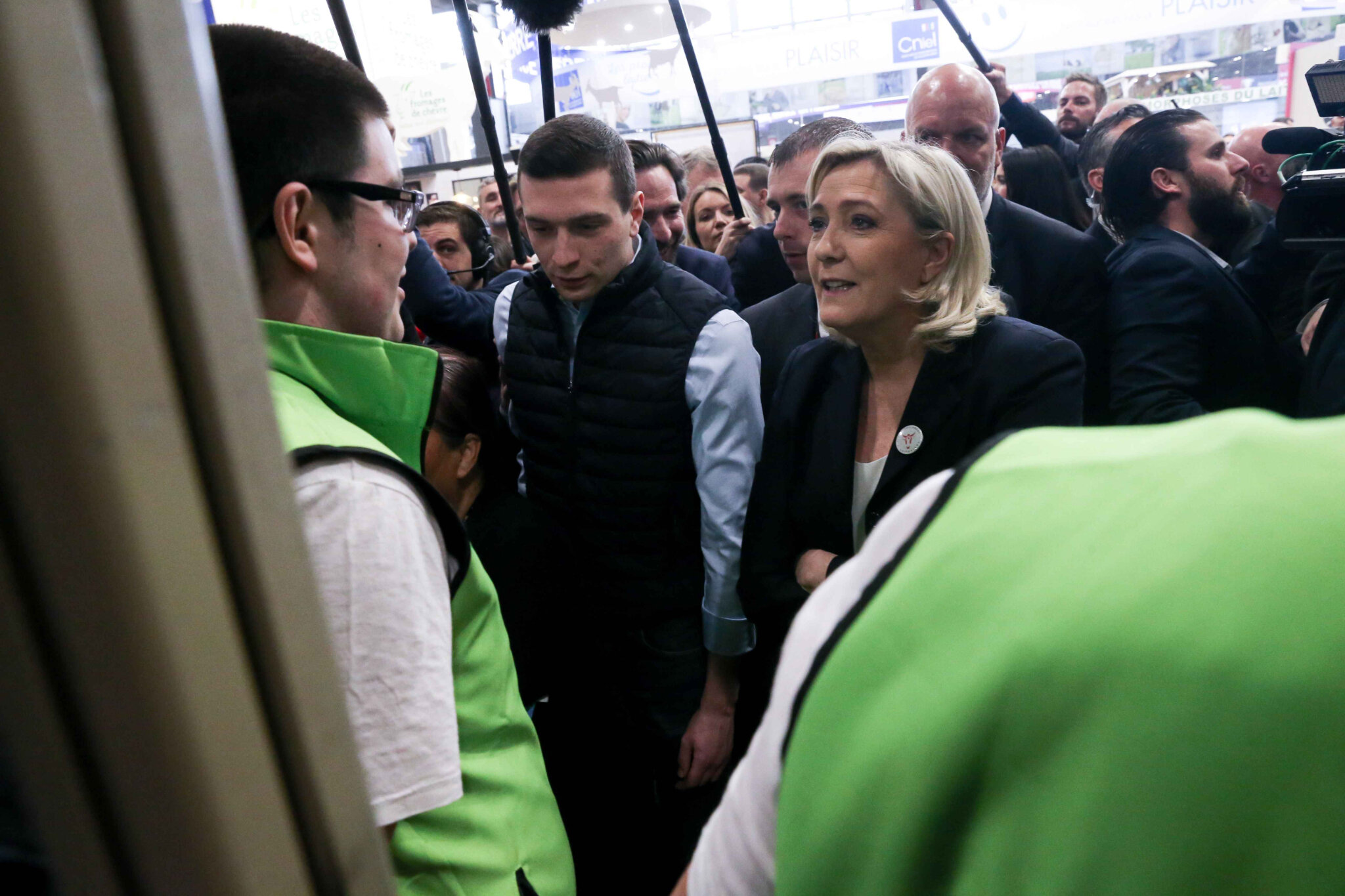 « Emmanuel Macron va-t-il ‘Alstomiser’ l’agriculture française ? », s’interroge Marine Le Pen. © Michel Stoupak. Jeu 28.02.2019, 10h56m38.