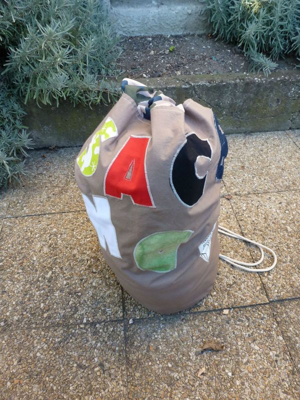 Sacalinge XXL. Globule & Cornichon