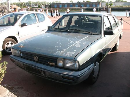 VWPassatB2av