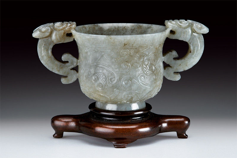 A fine celadon jade vase and cover. Ming dynasty (13681644). Alain.R