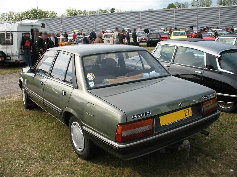 Peugeot505GRDar1