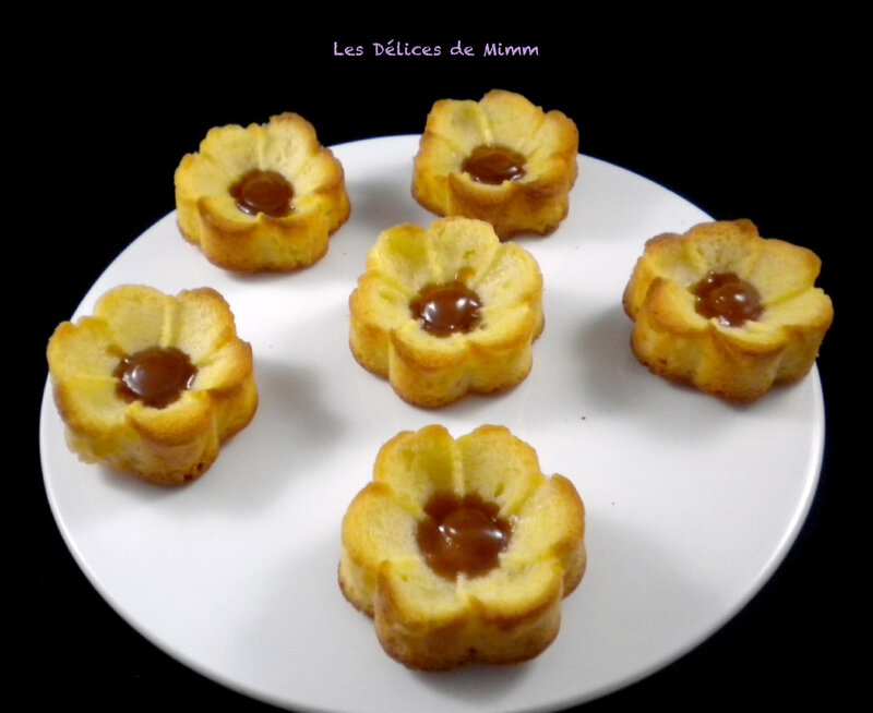 Fleurs aux pommes et au caramel au beurre salé 2
