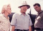 film_ronr_set_with_Preminger_and_Mitchum_1a