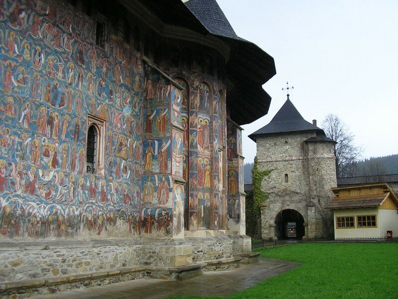 painted monastery4