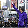 Dédicace de l'album Invincible à New York