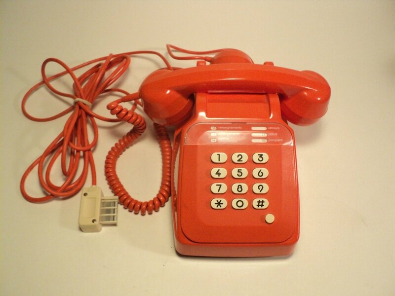 Ancien Telephone A Touches Socotel S63 Vintage Vert Kaki Et Beige Virtual Broc