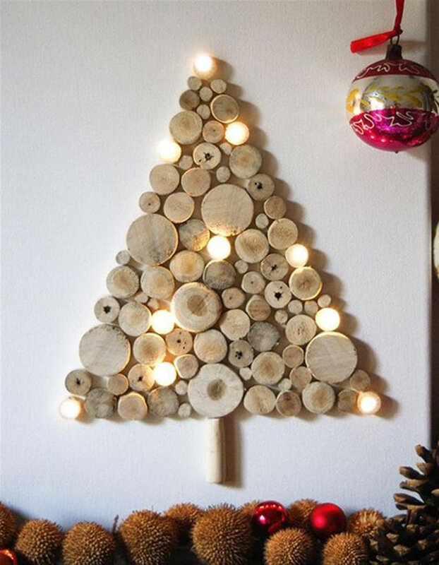 Un-sapin-de-Noel-en-bois-avec-des-rondelles
