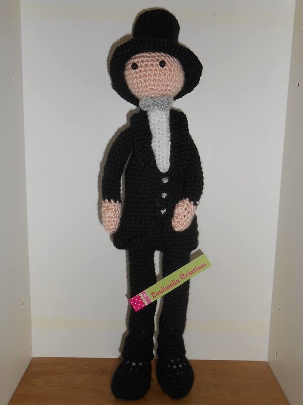 Tutoriel explications le jeune marié au crochet en français amigurumi