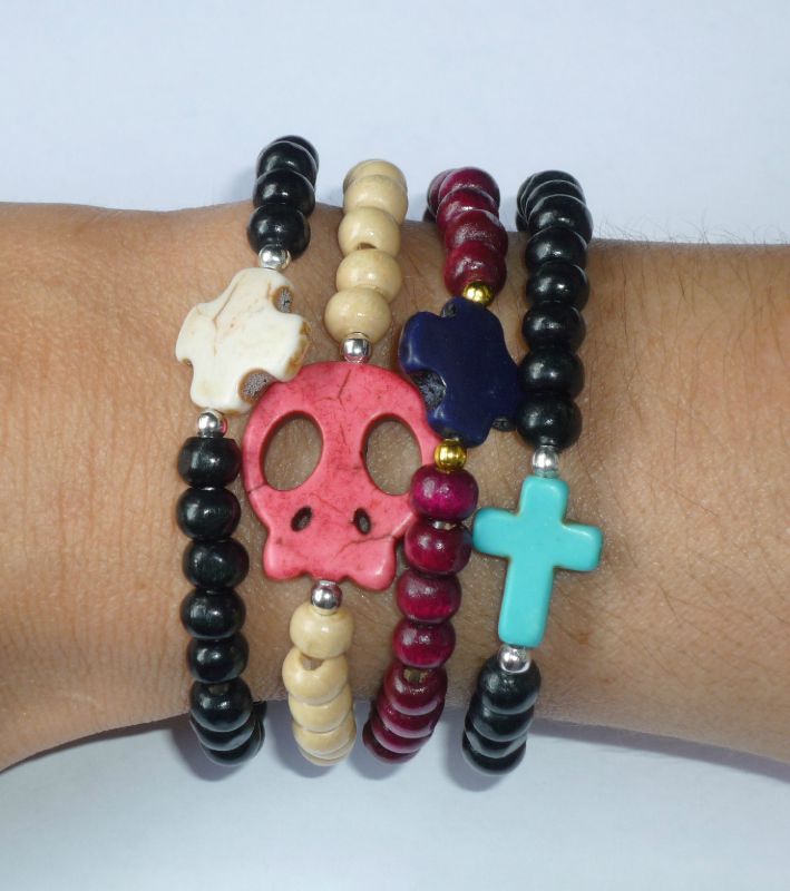 Bracelet 'Croix Howlite' et Bois