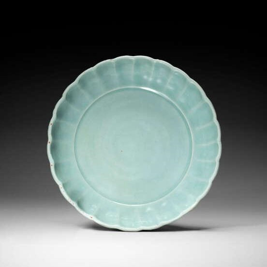 A rare large lobed Longquan celadon basin, Southern Song-Yuan dynasty, 13th century