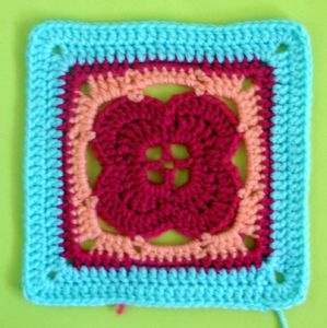 200 carrés crochet Carré fleuri