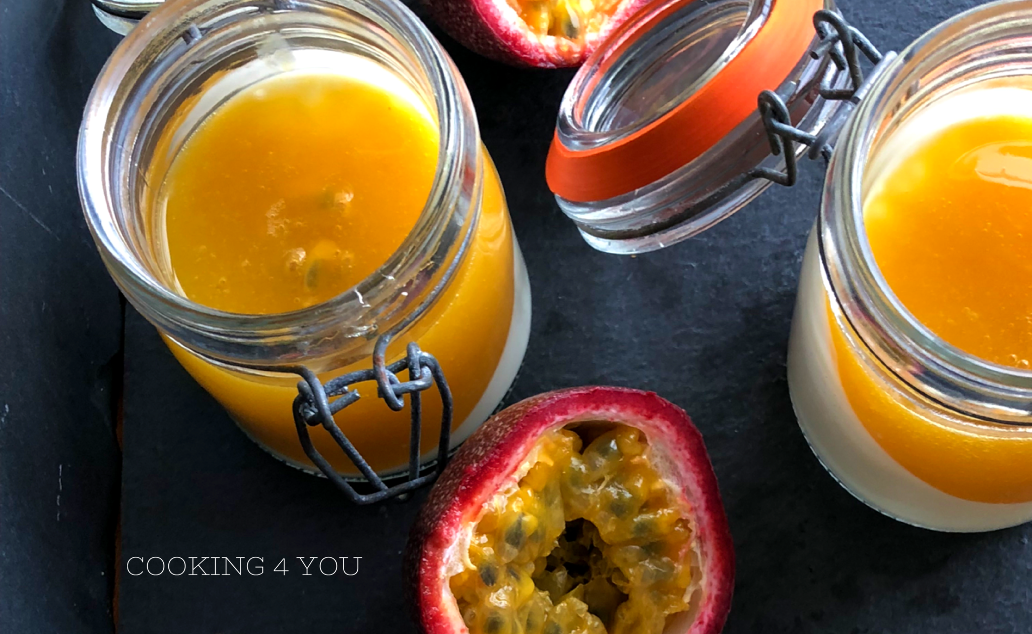 Panna cotta vanille, coulis mangue passion - Cooking 4 You