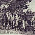 Vieux bambaras au retour d'une fête