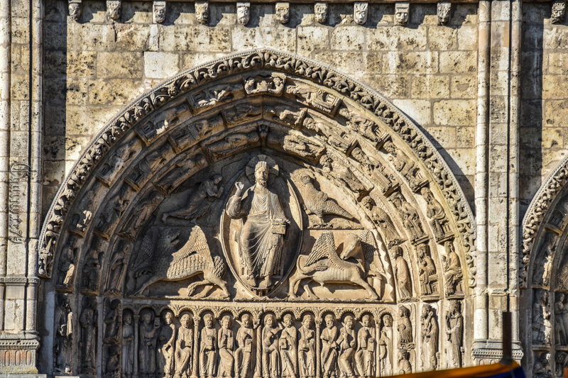 Chartres – Templiers chevaliers du sangreal, gardiens de l’Arche d’alliance (1)