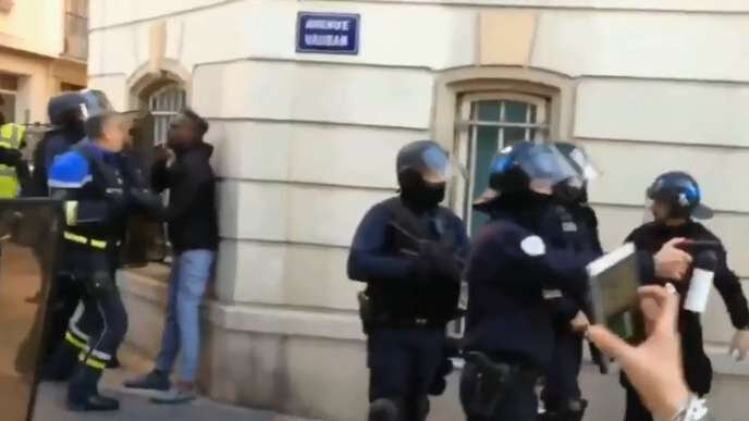 Photo-Toulon-un-colmmandant-décoré-a-frappé-uin manifestant