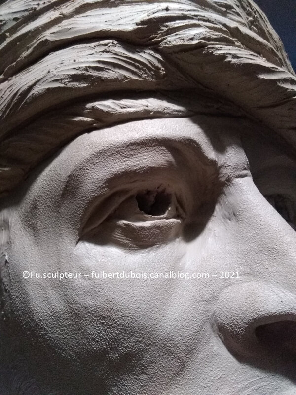Fu sculpteur artiste sculpture art création figuratif buste turban argile modelage terre 9
