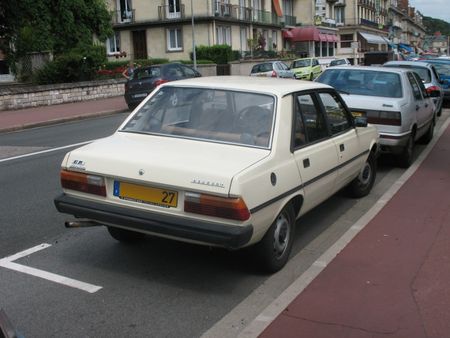 Peugeot305ar