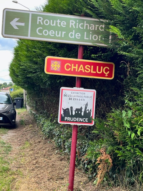 27-6 Châlus