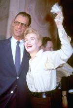 1956-06-22-conf_press_sutton-014-3