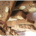 Des biscottis et des cookies au chocolat...