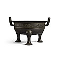 A rare inscribed archaic bronze ritual food vessel (ding), late western zhou dynasty-early spring and autumn period