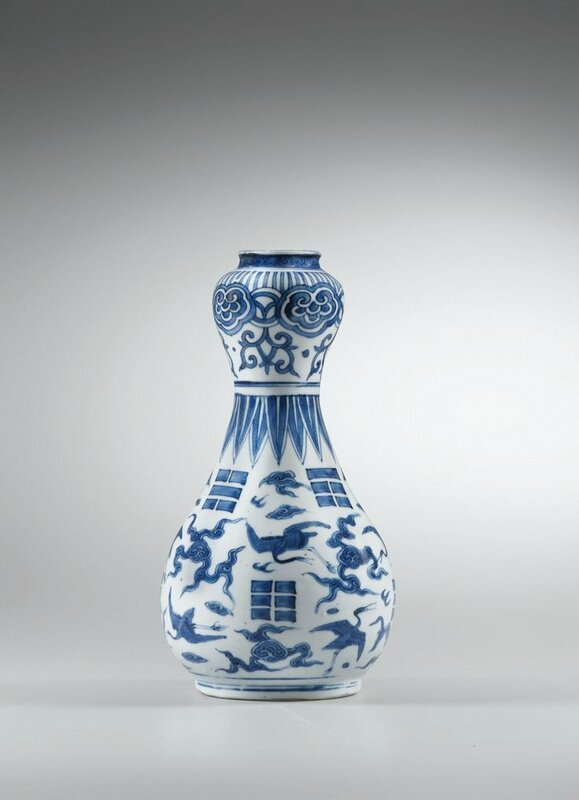 Vase en porcelaine bleu blanc Dynastie Ming, époque Wanli