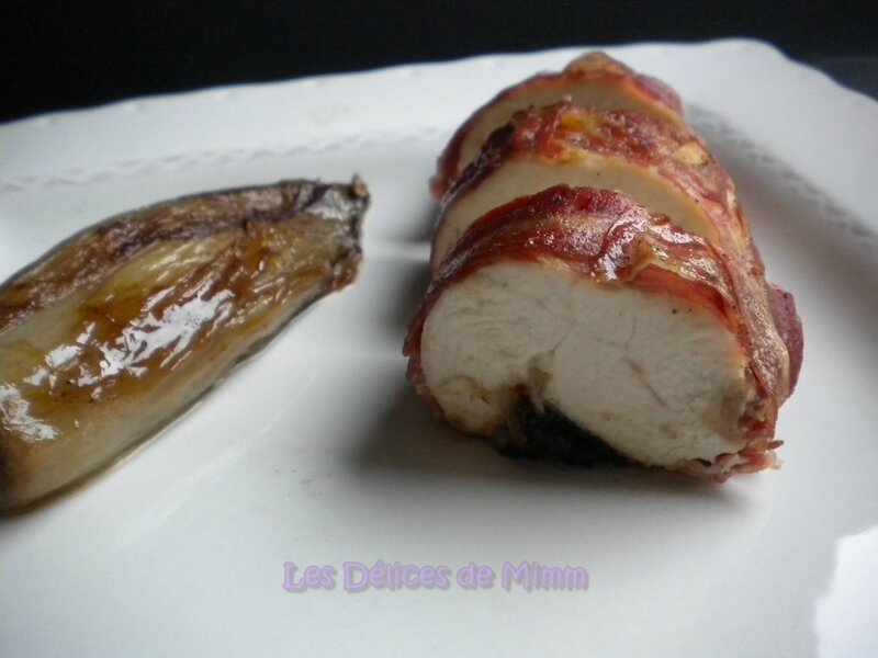 Filet de poulet farci aux pruneaux et au Comté en croûte de pancetta 3