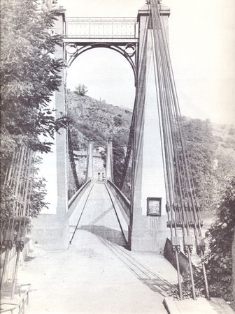 pont_m_tallique_du_Saut_du_Loup0001