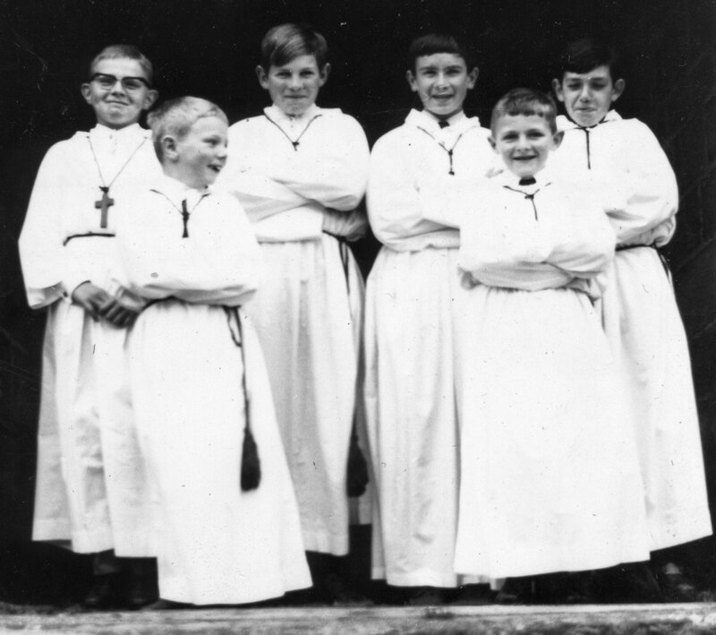 Ch41 - 1968-05-15 - Les enfants de choeurs - (Ecole du Christ Roi)